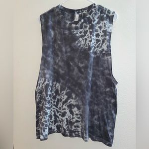 Grey and White LuLulemon Tank Top